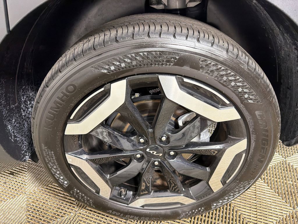 Used 2025 Kia Telluride S image 22