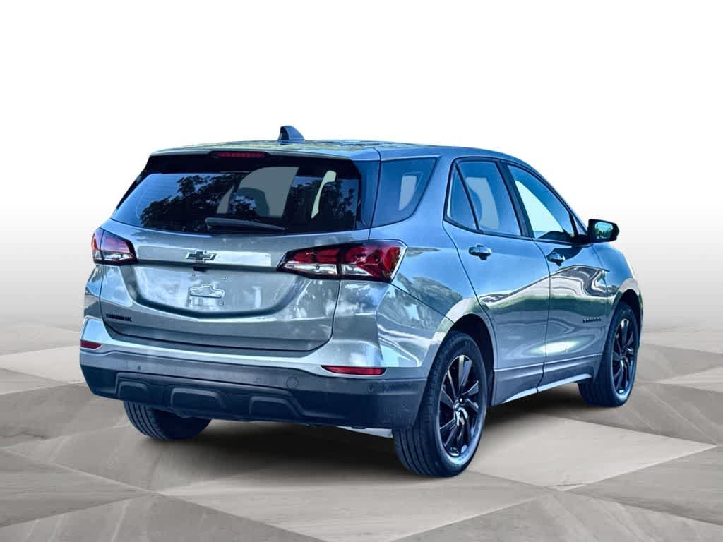 Used 2024 Chevrolet Equinox LS w/ Sport Edition FWD image 8