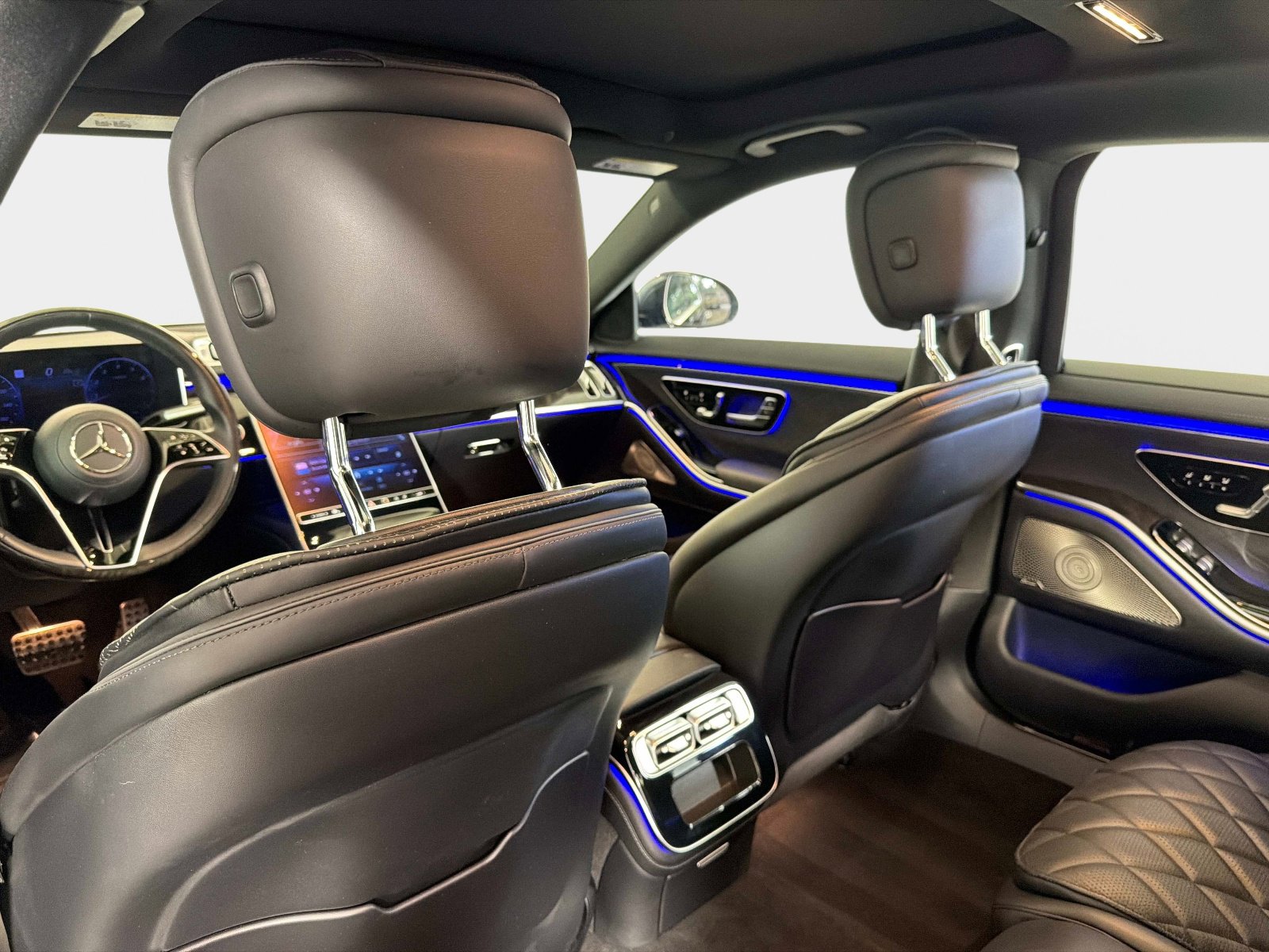 Used 2024 Mercedes-Benz S 580 4MATIC Sedan image 32