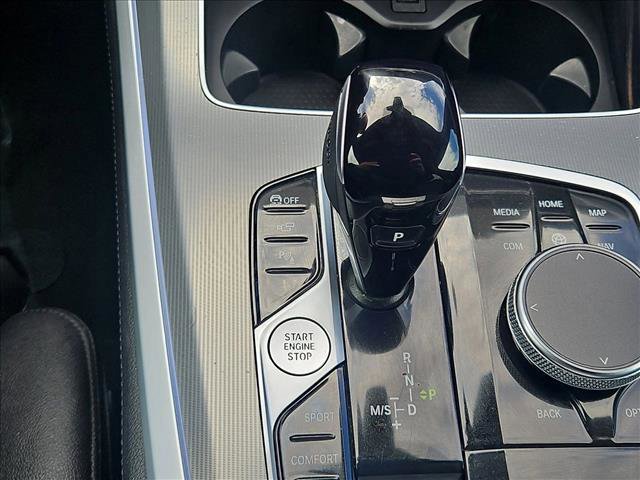 Used 2022 BMW X5 sDrive40i w/ Parking Assistance Package image 12