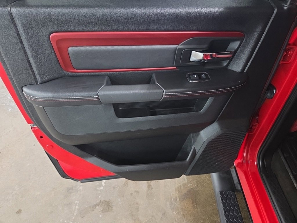 Used 2017 RAM 1500 Rebel w/ Luxury Group image 19
