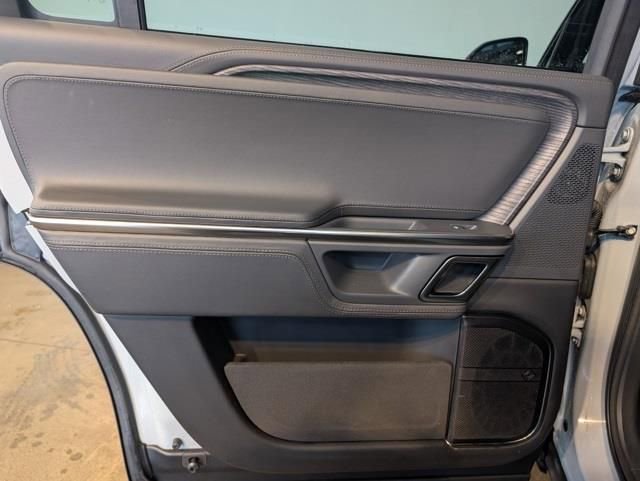 Used 2024 Rivian R1S Adventure image 22