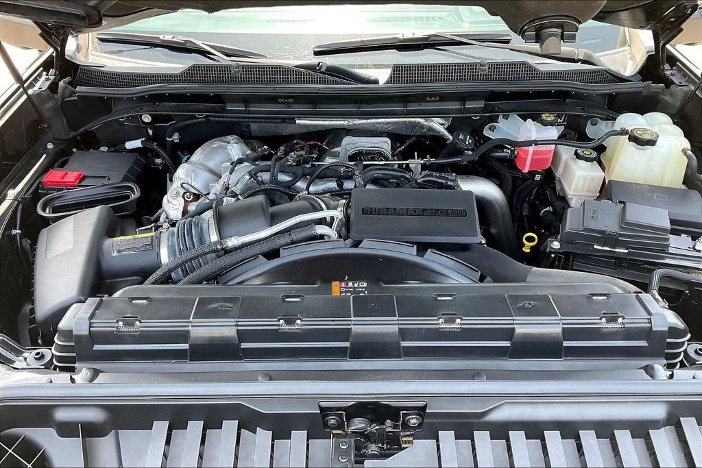 Used 2024 Chevrolet Silverado 2500 High Country AWD/4WD image 30