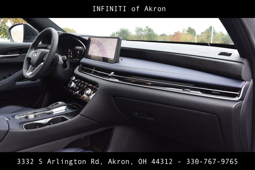 Used 2026 INFINITI QX60 Sport w/ Dark Cargo Package image 16