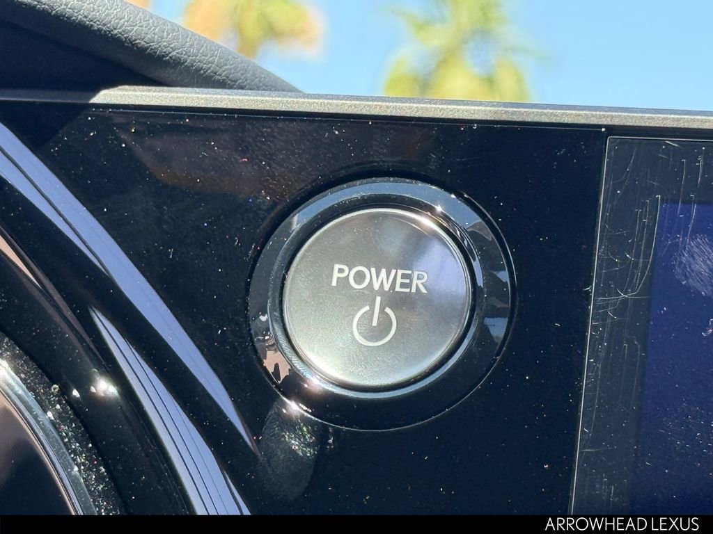 New 2026 Lexus TX 500h AWD image 23