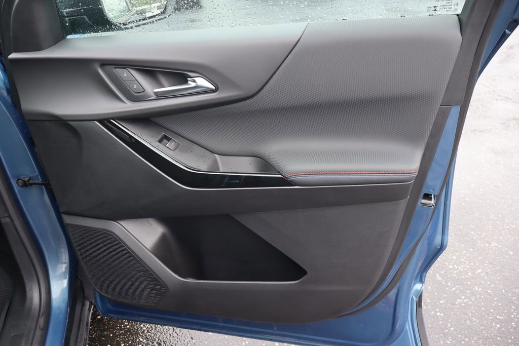 Used 2025 Chevrolet Equinox RS w/ Safety and Technology Package FWD image 26