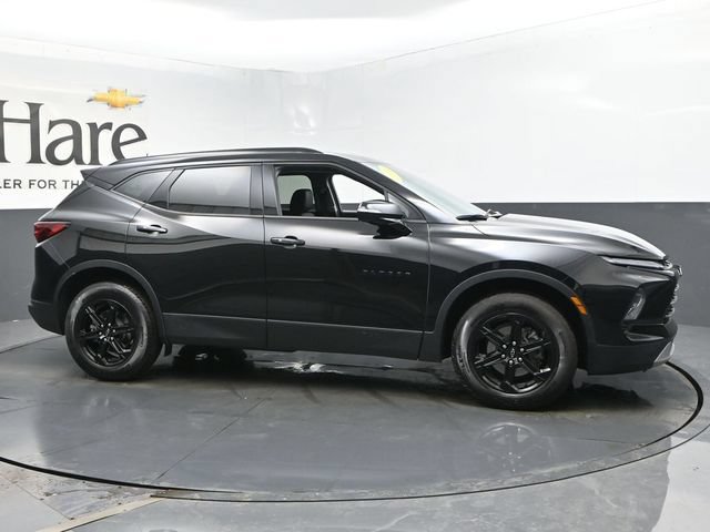 Used 2023 Chevrolet Blazer LT w/ Midnight/Sport Edition FWD image 47