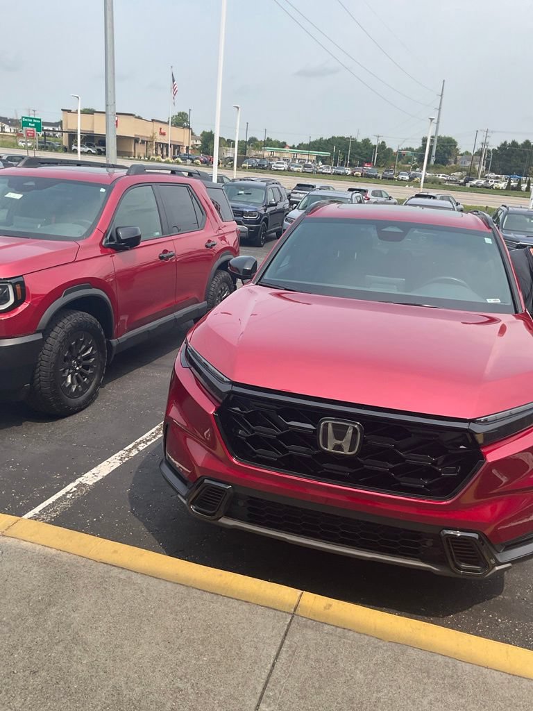 Used 2025 Honda CR-V Sport-L image 9
