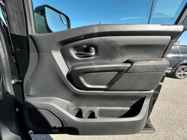 Used 2021 Nissan Titan PRO-4X w/ Pro-4x Convenience Package AWD/4WD image 39