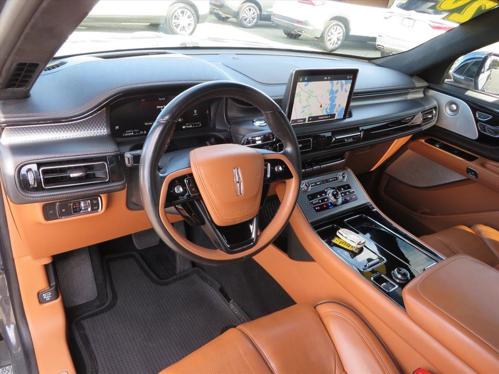 Used 2020 Lincoln Aviator Black Label image 14