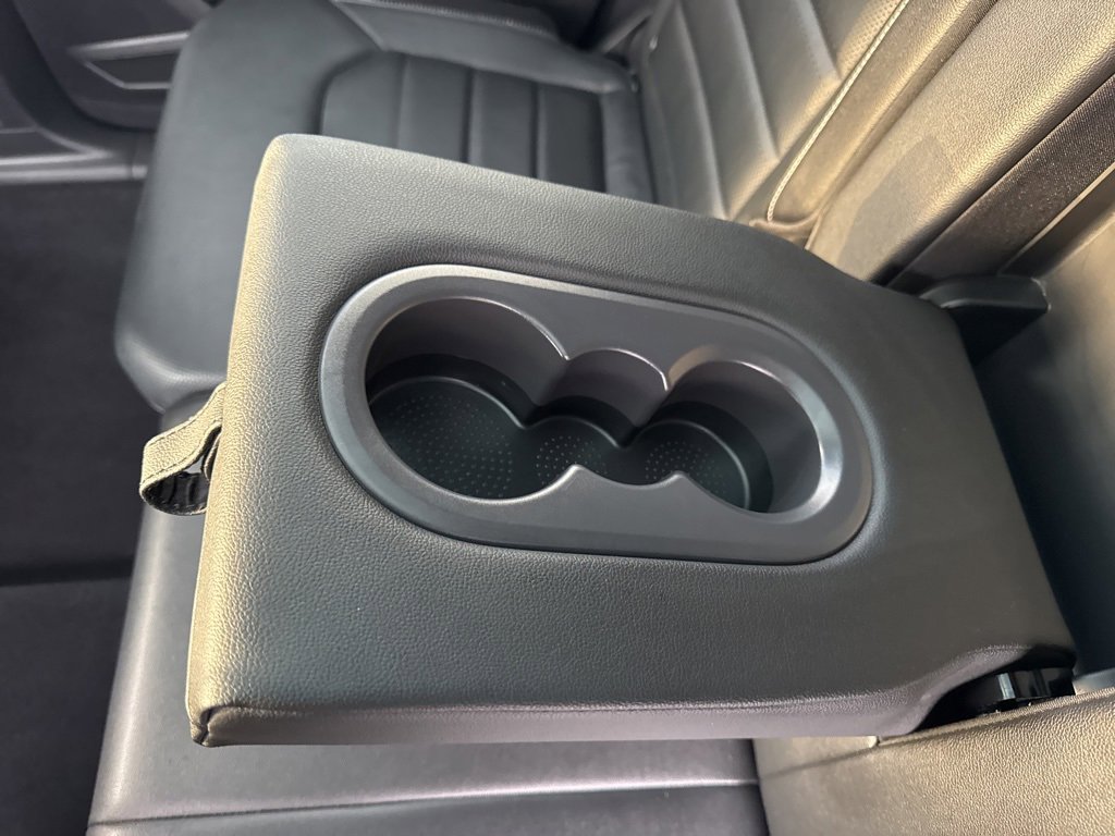 Used 2021 Volkswagen Atlas Cross Sport SEL Premium image 45