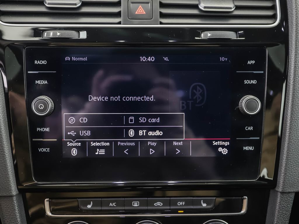 Used 2019 Volkswagen GTI SE w/ SE Experience Package image 16