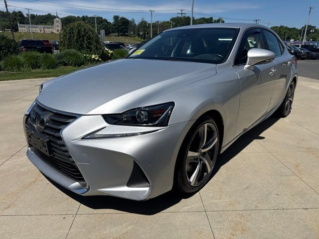 Used 2018 Lexus IS 300 AWD w/ Comfort Package image 3