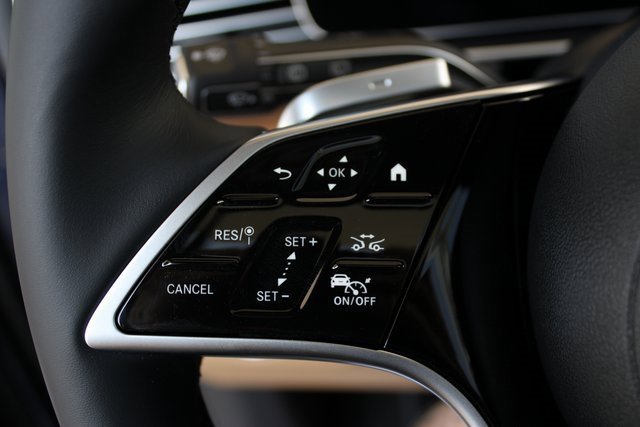 New 2026 Mercedes-Benz GLS 450 4MATIC image 21