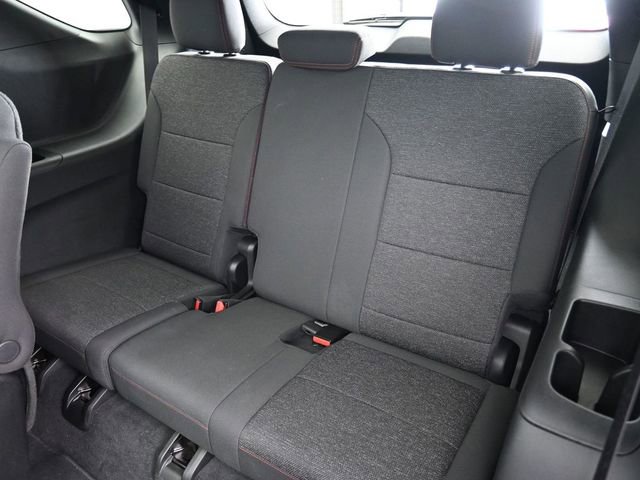 Used 2024 Chevrolet Traverse Z71 w/ Enhanced Driving Package image 29