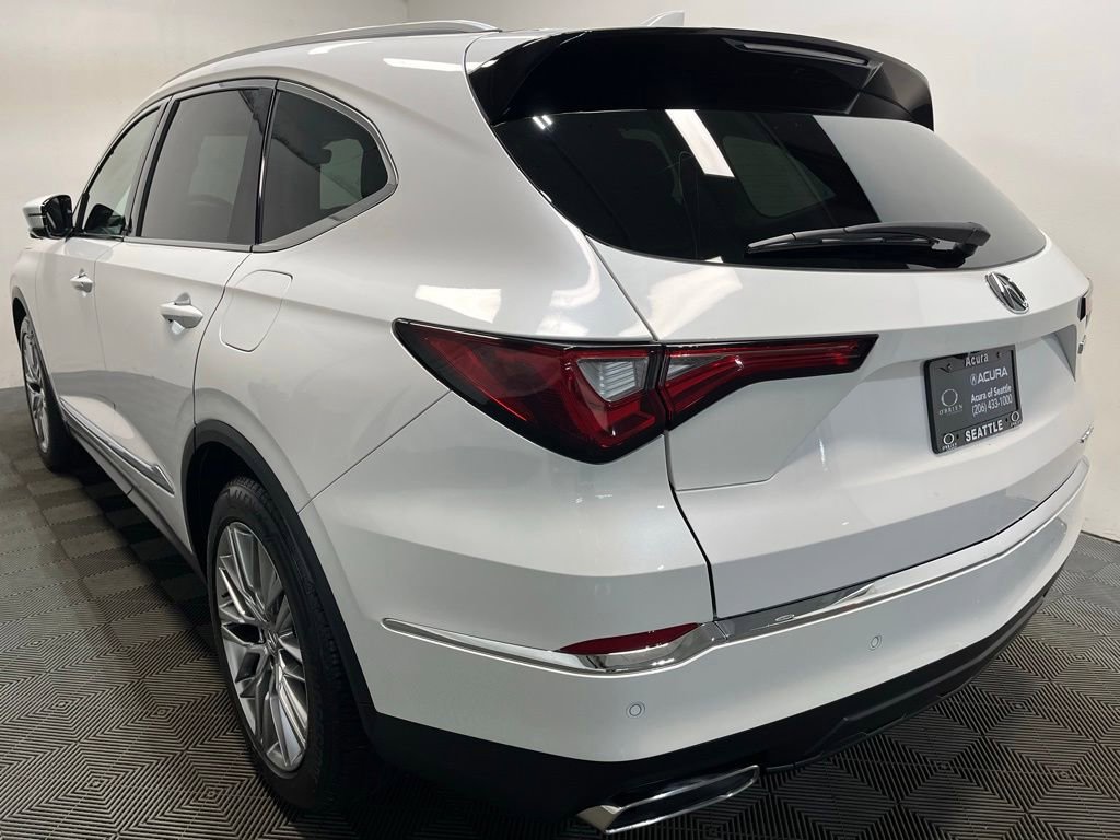 Used 2023 Acura MDX SH-AWD w/ Advance Package image 21