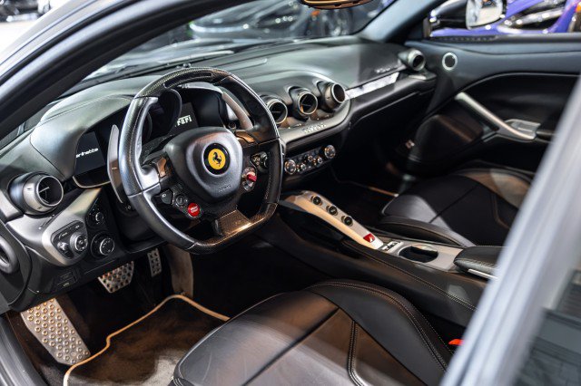 Used 2014 Ferrari F12 Berlinetta RWD image 42