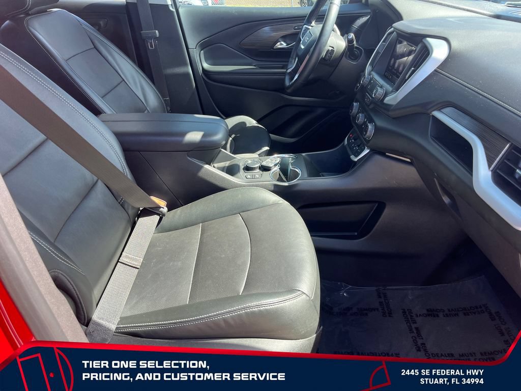 Used 2023 GMC Terrain SLT w/ Tech Package FWD image 19