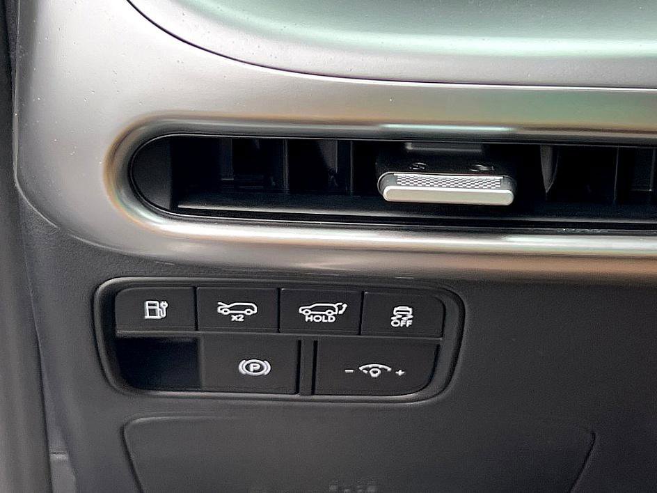 New 2026 Hyundai Ioniq 9 SEL image 15