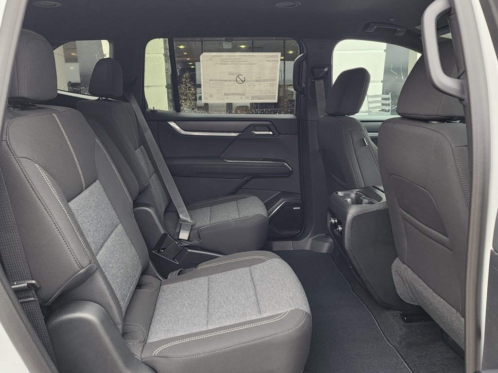 New 2026 GMC Acadia Elevation image 44