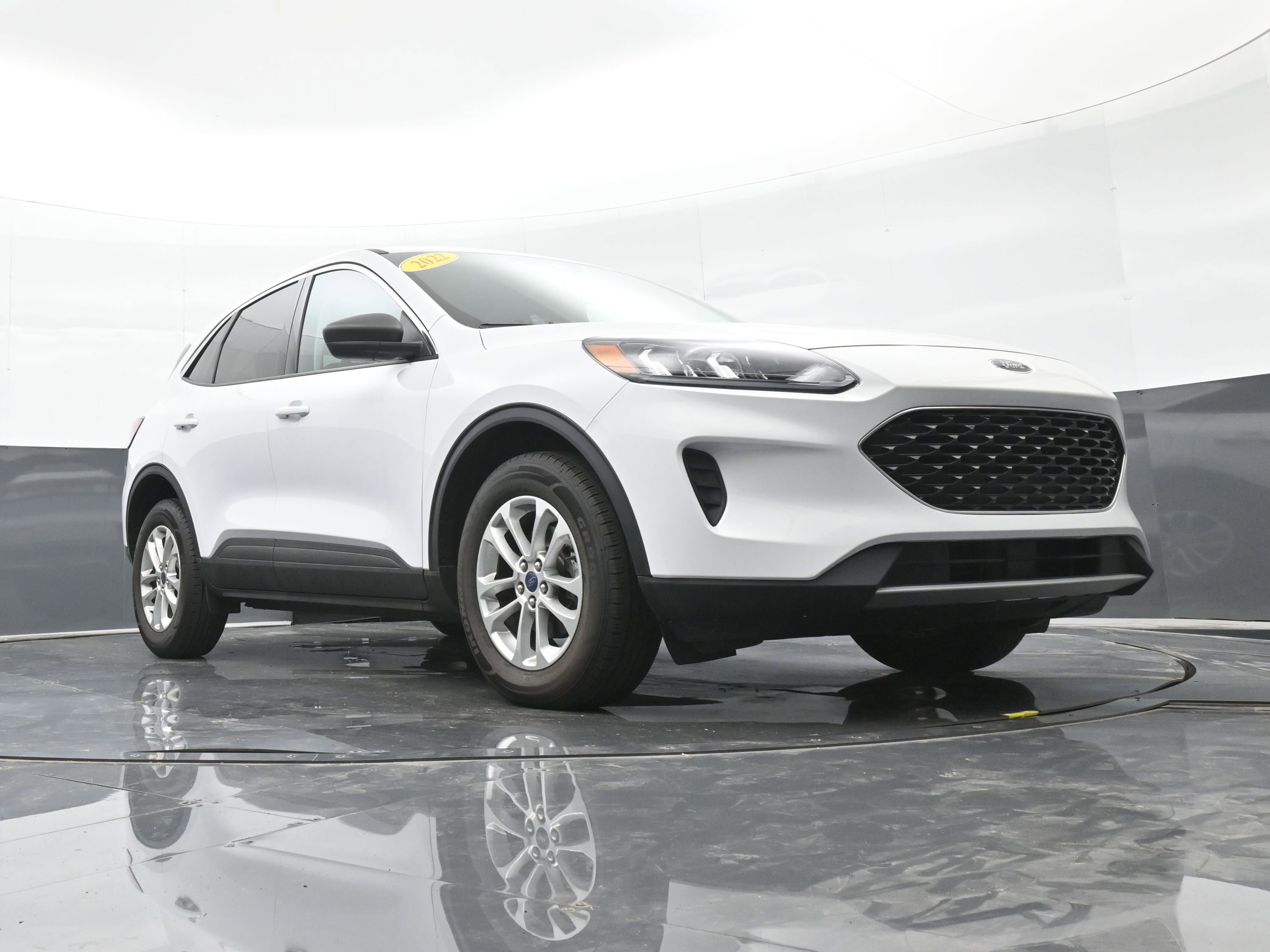 Used 2022 Ford Escape SE w/ Convenience Package image 37