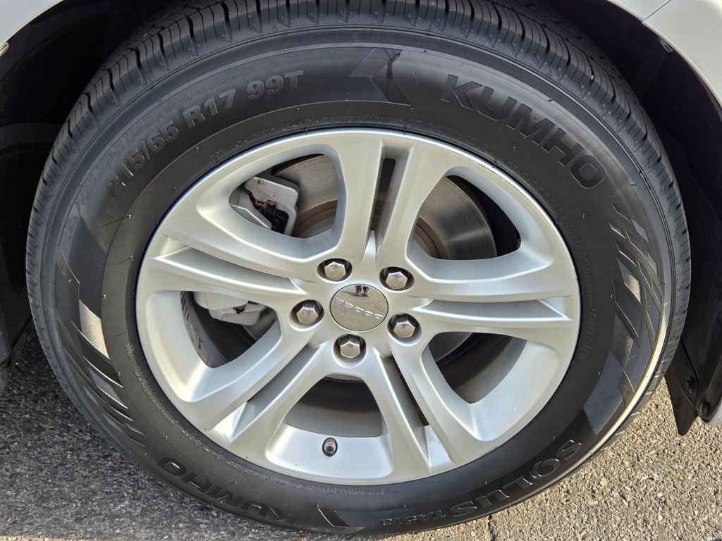 Used 2023 Dodge Charger SXT RWD image 9