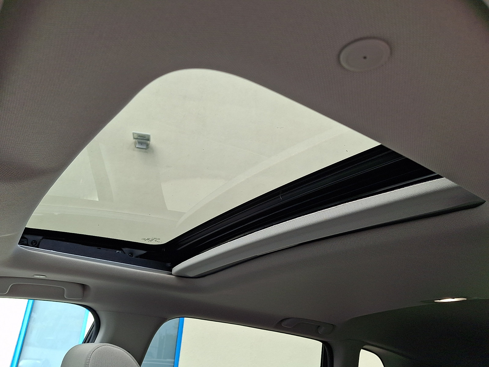 Used 2024 Honda CR-V EX image 14