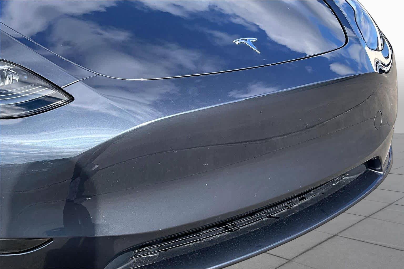 Used 2023 Tesla Model Y Long Range AWD/4WD image 27
