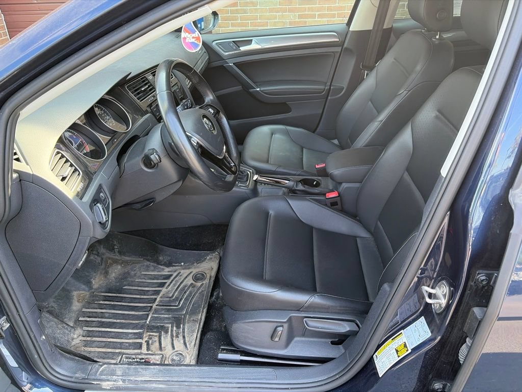 Used 2019 Volkswagen Golf Alltrack S AWD/4WD image 12