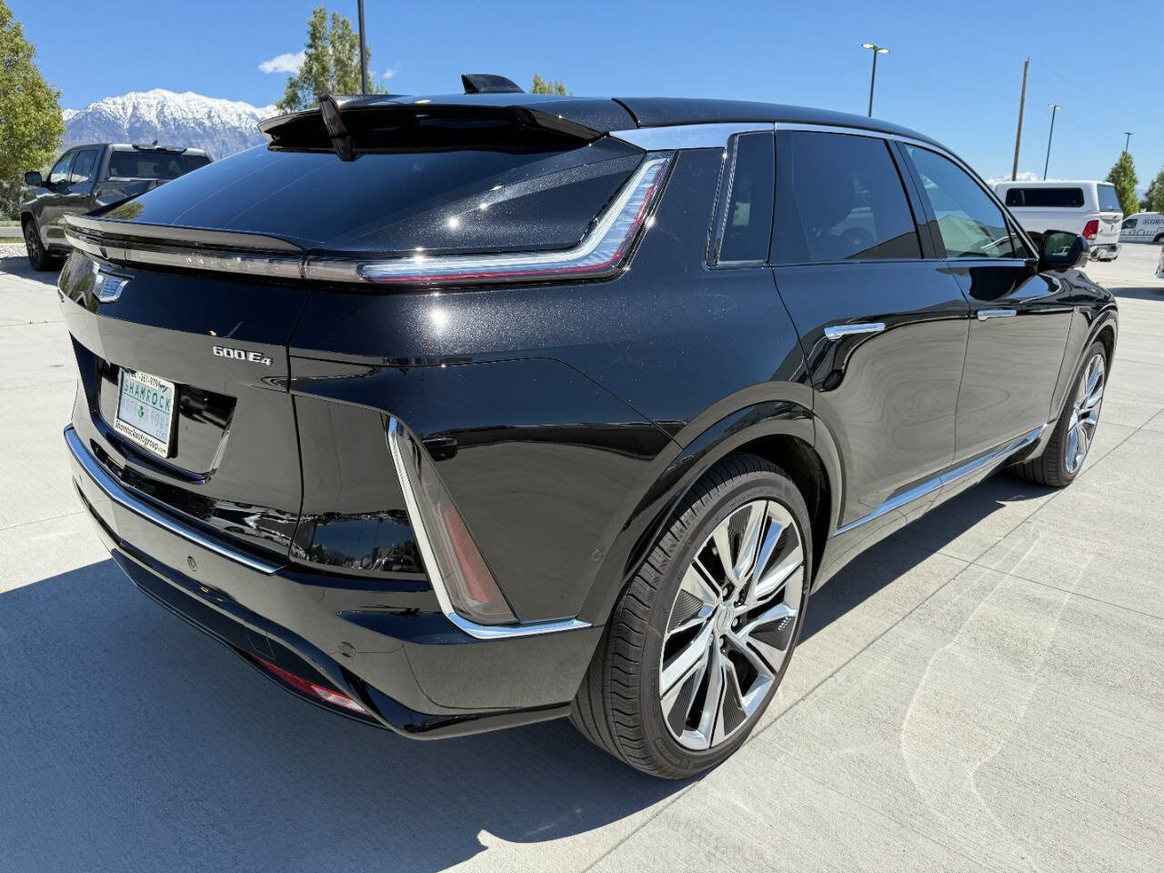 Used 2024 Cadillac Lyriq Luxury w/ LPO, Floor Liner Package AWD/4WD image 3