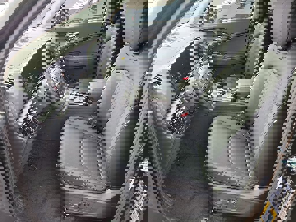 New 2026 Kia Sportage EX w/ EX Panoramic Sunroof Package image 23