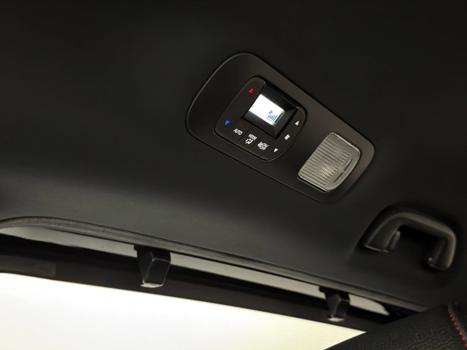 Used 2023 Honda Odyssey Sport image 30