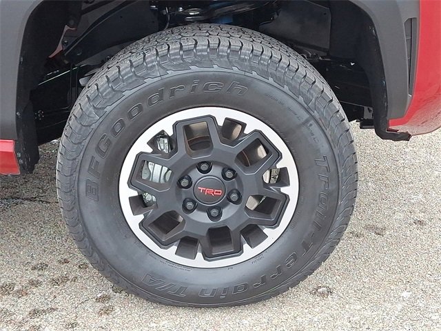 New 2025 Toyota Tacoma TRD Off-Road image 8