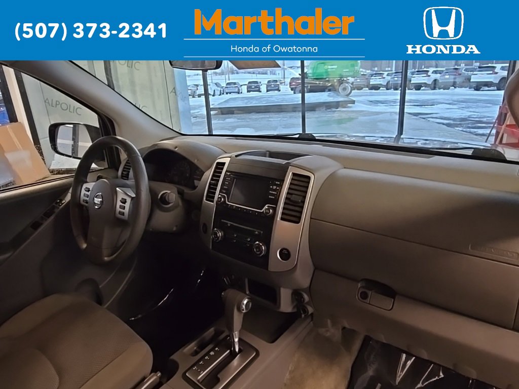 Used 2018 Nissan Frontier SV image 20