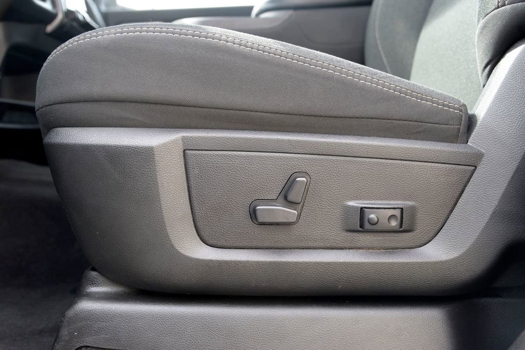 Used 2025 RAM 2500 Big Horn image 16