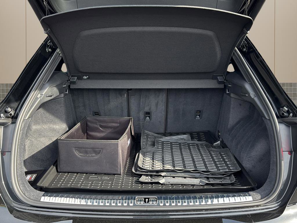 Used 2024 Audi Q3 2.0T Premium Plus image 14