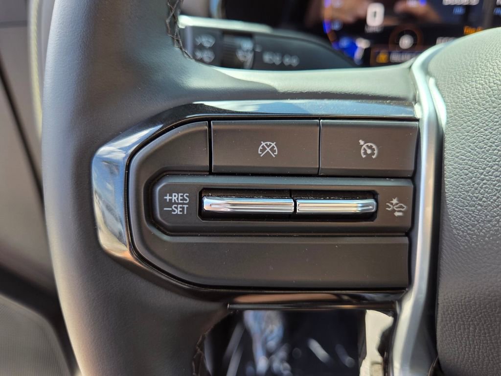 Used 2025 Chevrolet Colorado ZR2 w/ Technology Package image 22