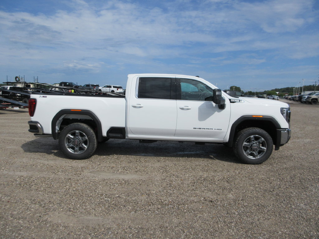 New 2026 GMC Sierra 2500 SLE w/ SLE Value Package; AWD/4WD image 3