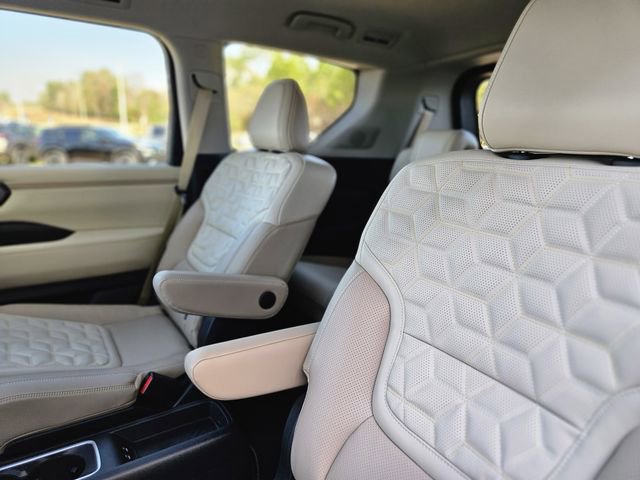 New 2026 Nissan Armada Platinum image 27