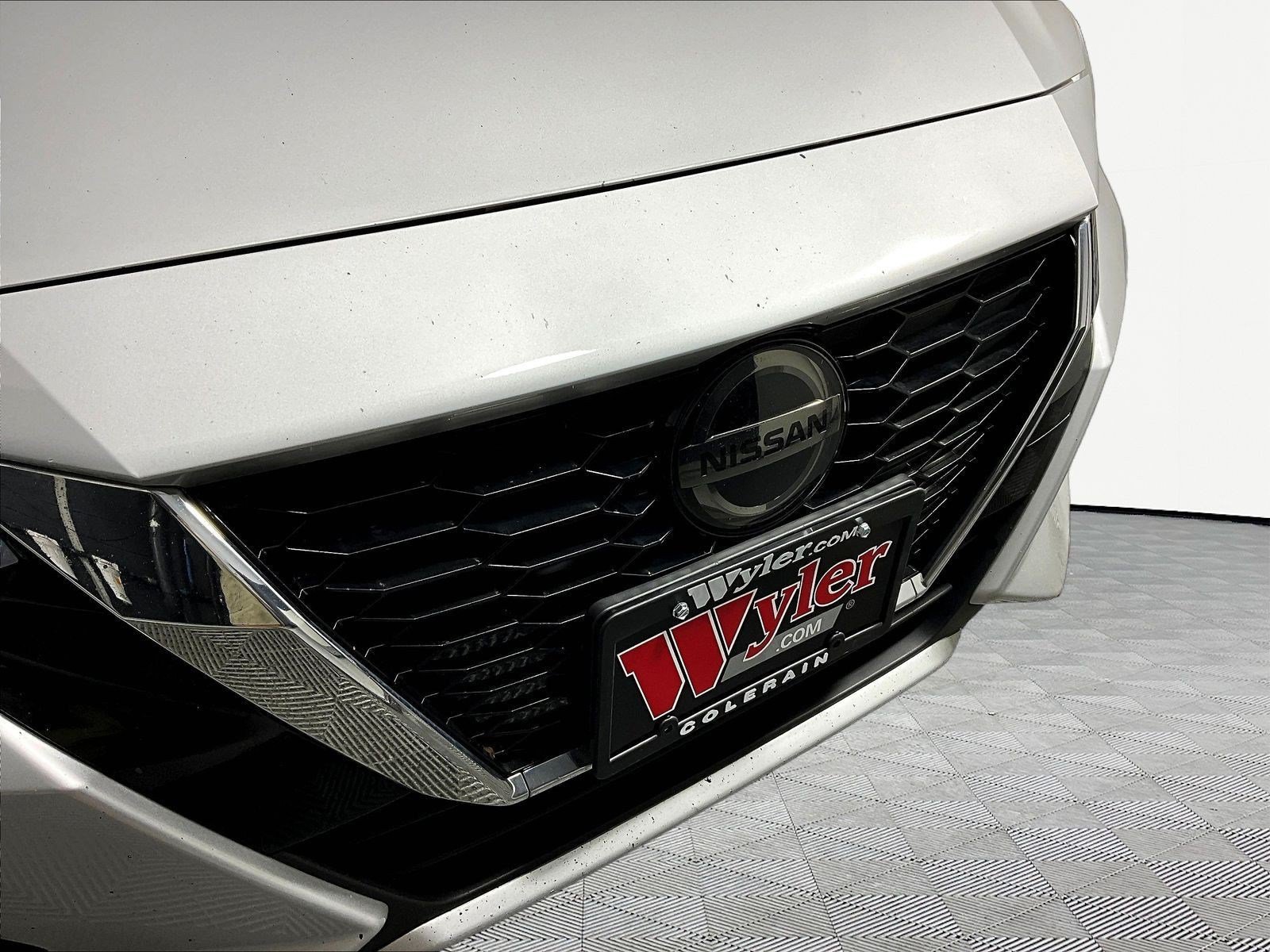 Used 2021 Nissan Sentra SV FWD image 32