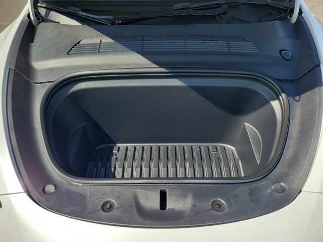Used 2023 Tesla Model Y Long Range AWD/4WD image 28