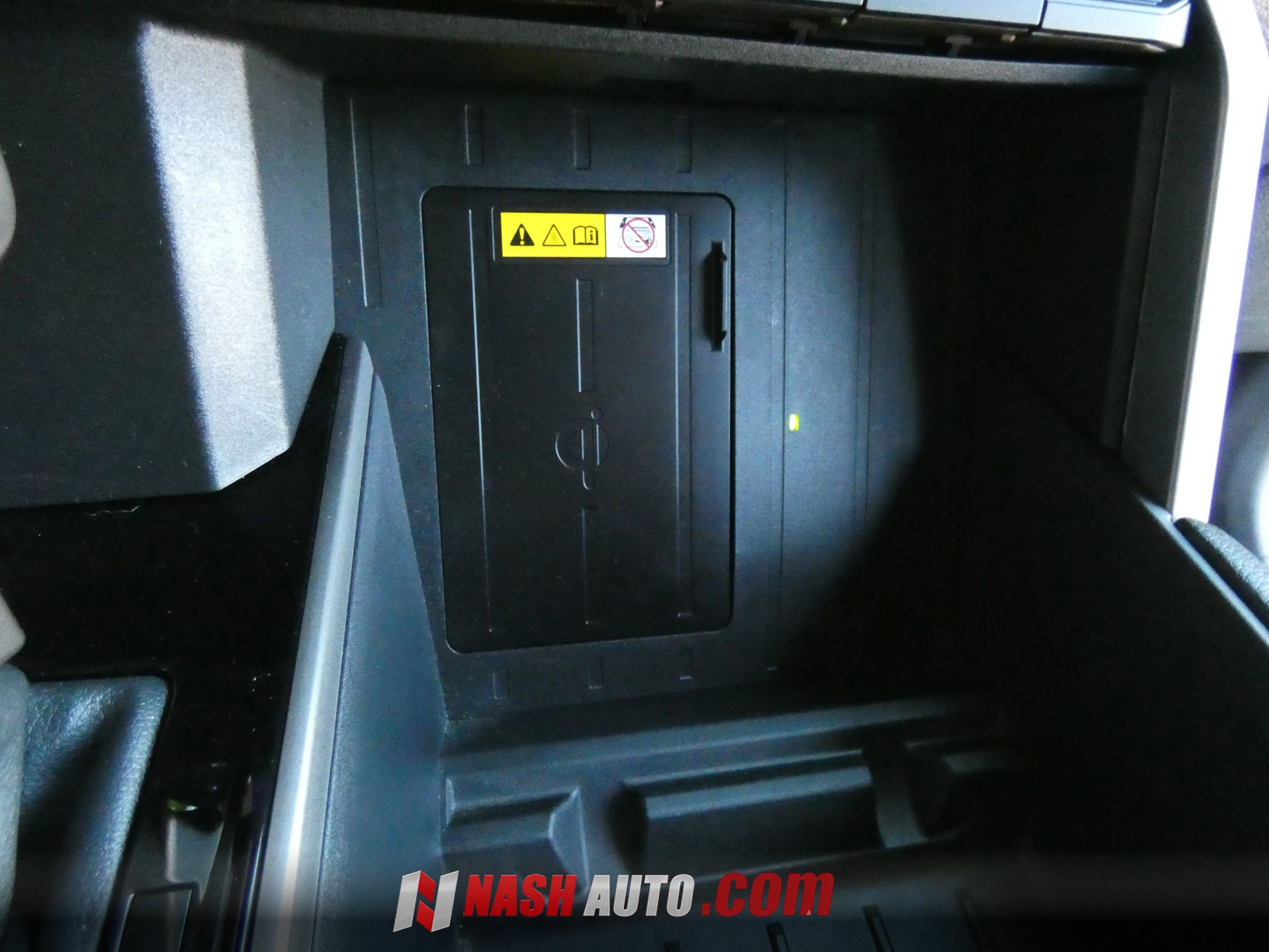 Used 2024 Toyota Tundra Limited AWD/4WD image 54