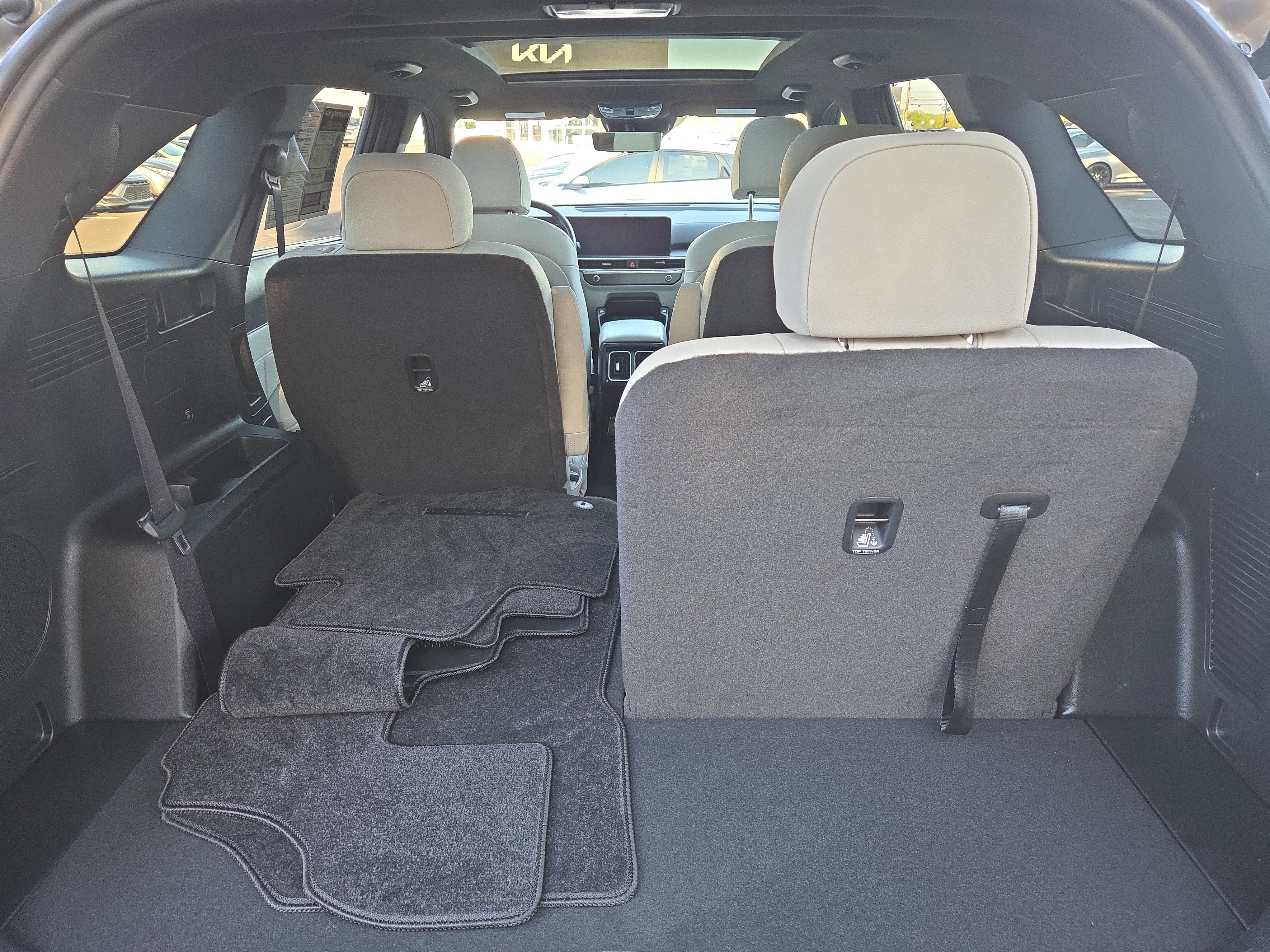 Used 2025 Kia Sorento SX Prestige image 32