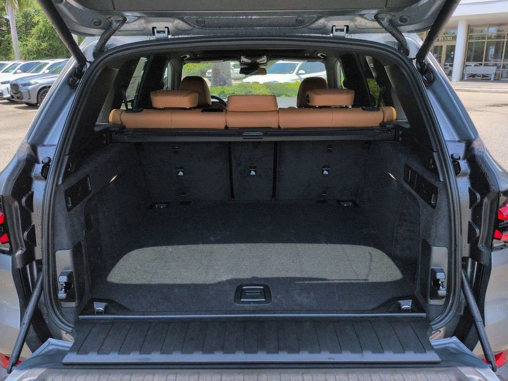 New 2026 BMW X5 xDrive40i w/ Premium Package AWD/4WD image 13
