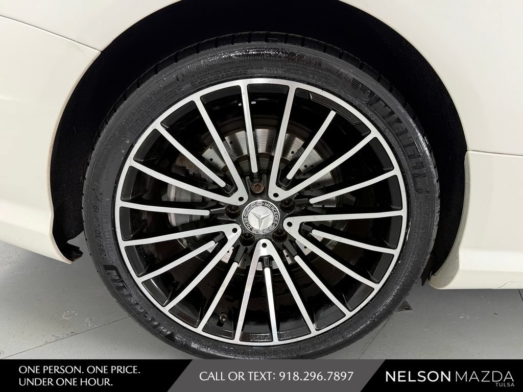 Used 2014 Mercedes-Benz SL 550 image 15