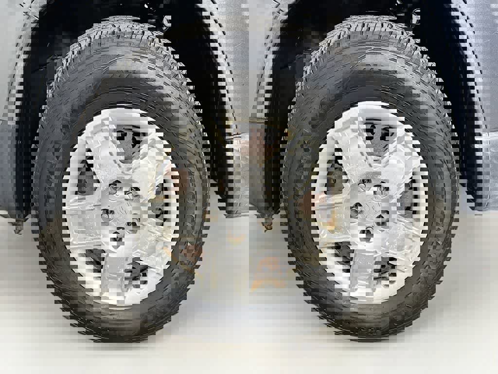 Used 2011 Honda Element LX image 8