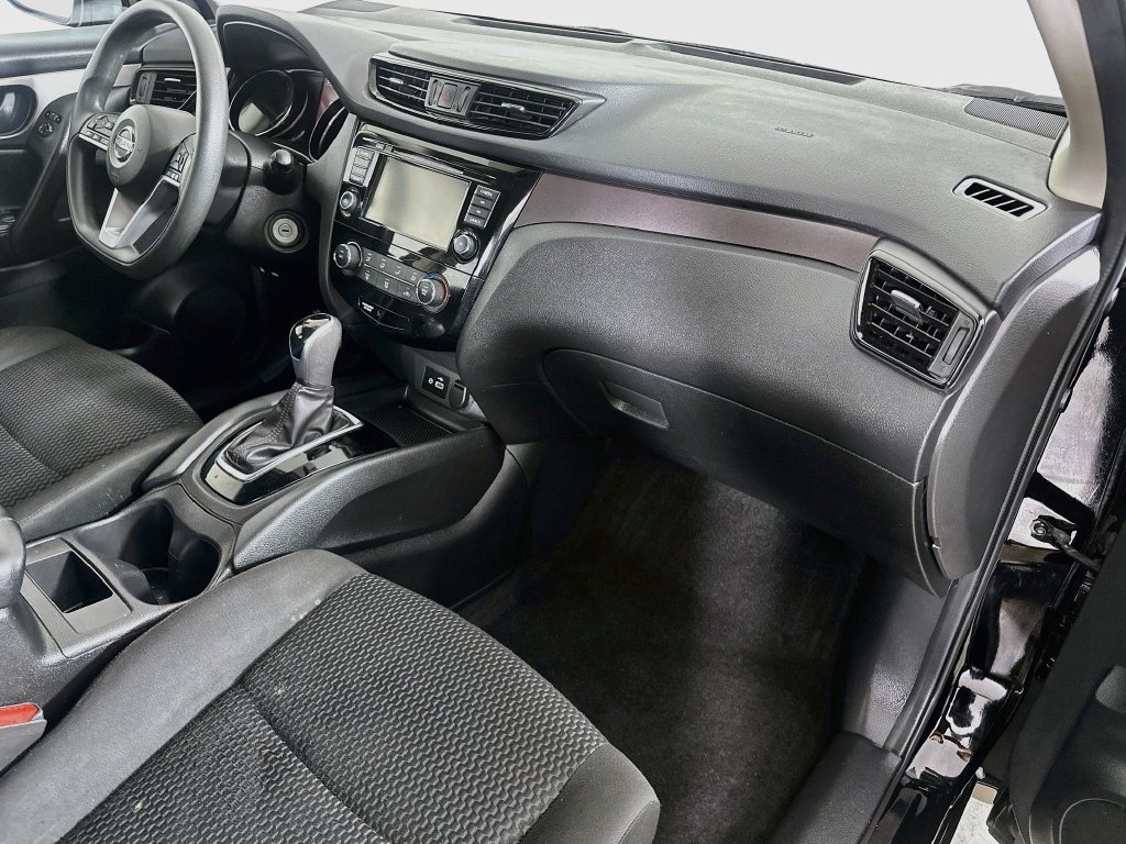 Used 2019 Nissan Rogue Sport S AWD/4WD image 29