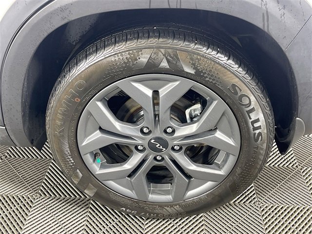 Used 2024 Kia Seltos S image 33