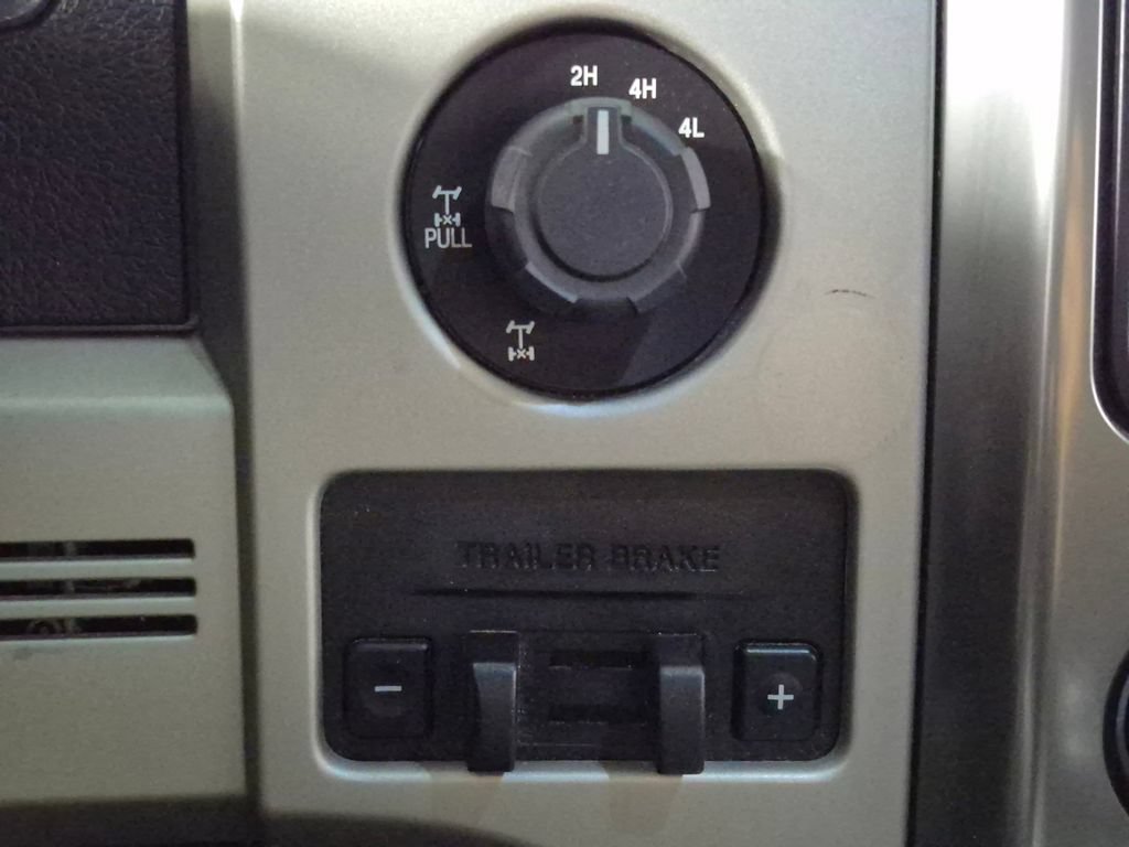 Used 2013 Ford F150 FX4 w/ Luxury Equipment Group AWD/4WD image 20