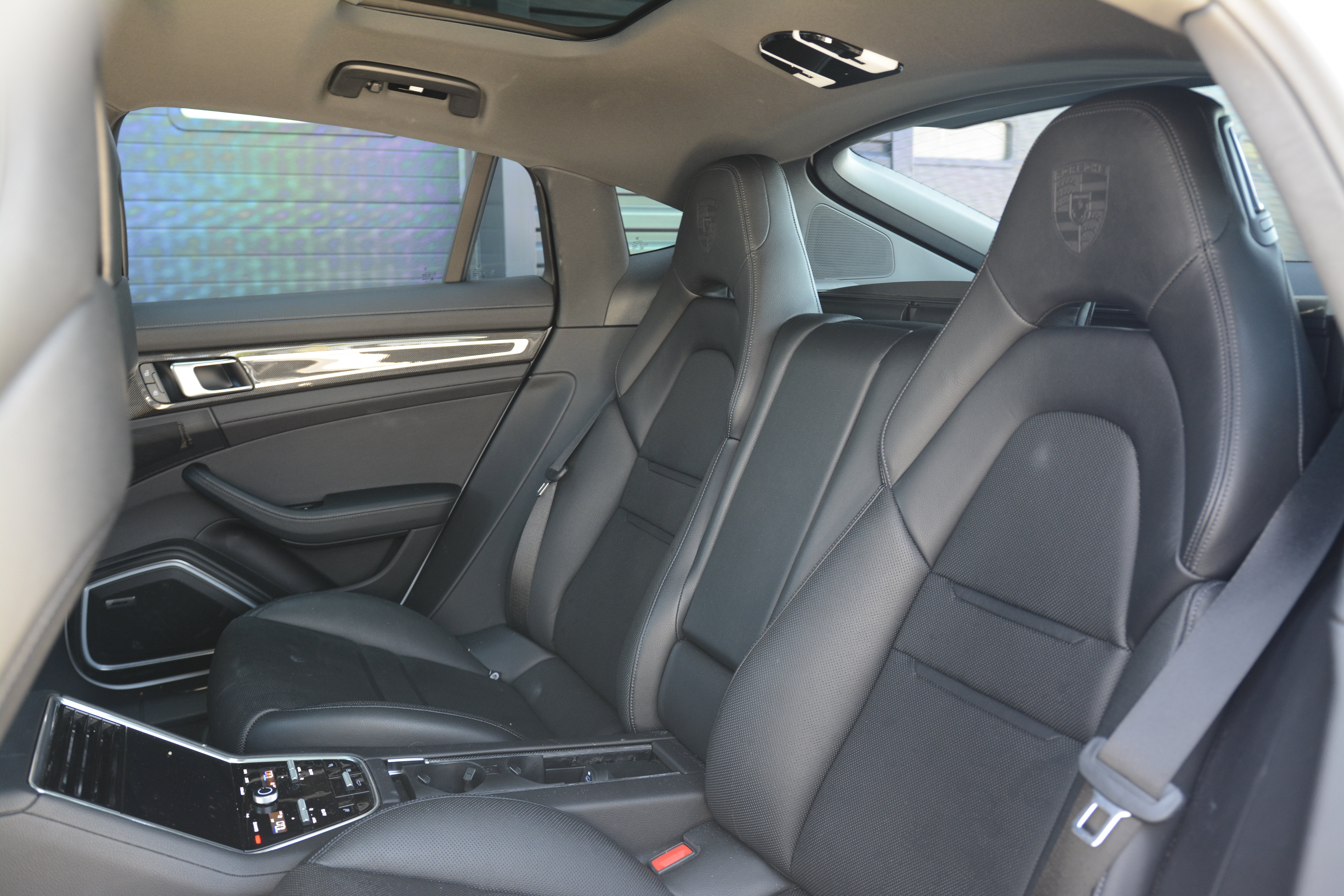 Certified 2023 Porsche Panamera Platinum Edition RWD image 31